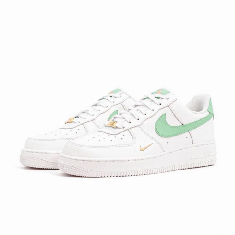 Nike Air Force 1 Essential White Green Mint